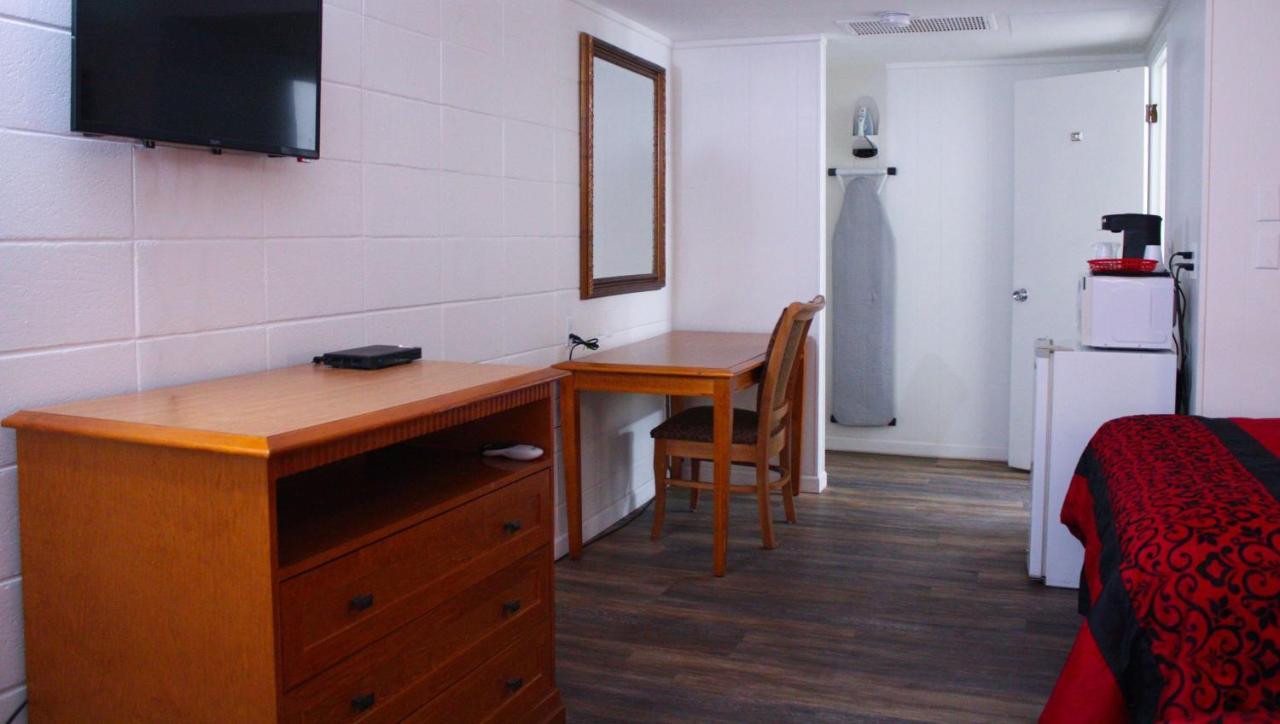 Budget Inn Ontario Exteriör bild